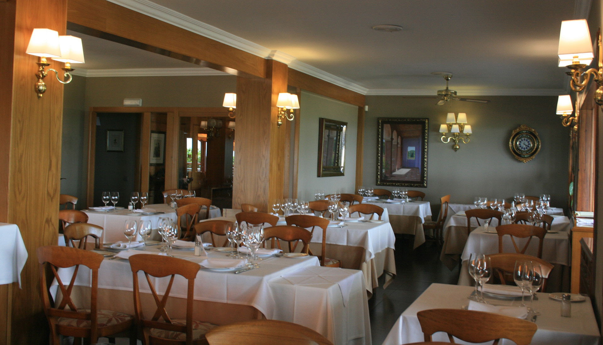 Azaya, Restaurant in Mataelpino