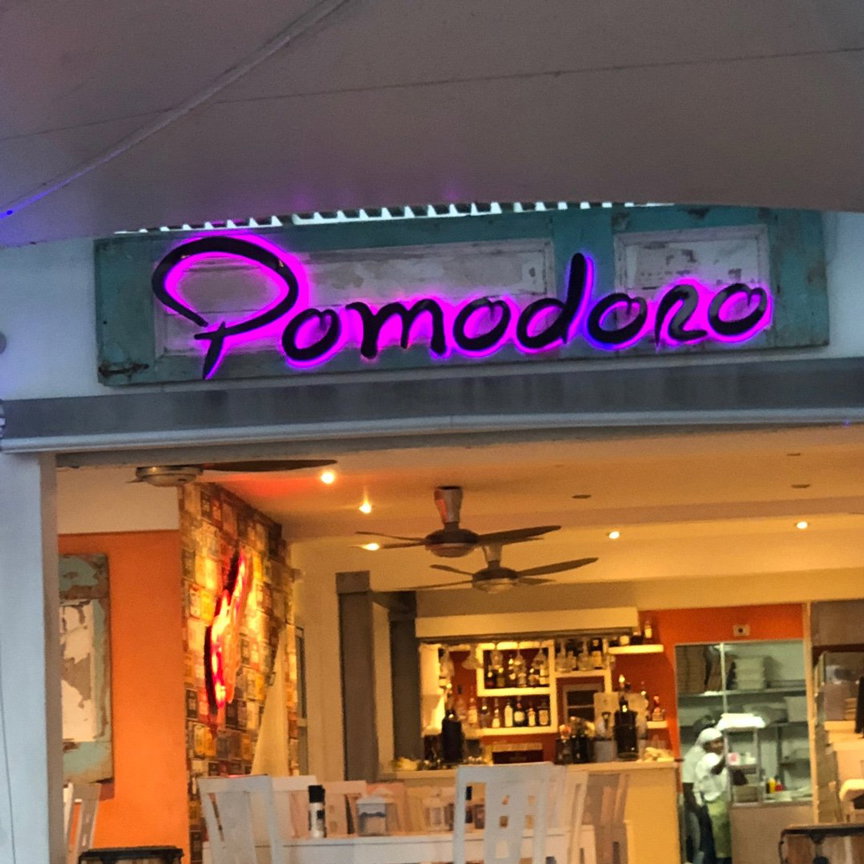 Pizzería Pomodoro, Cabarete, Dominican Republic