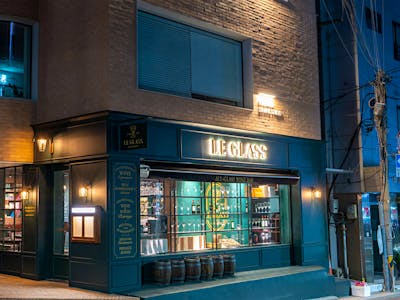 Le Glass Black, Seoul, South Korea