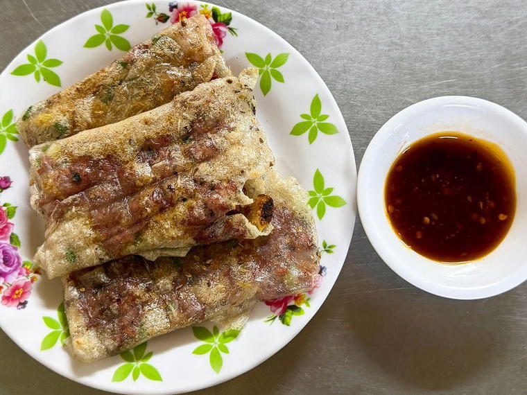 Dì Hoa (Hòa Cường), Da Nang, Vietnam