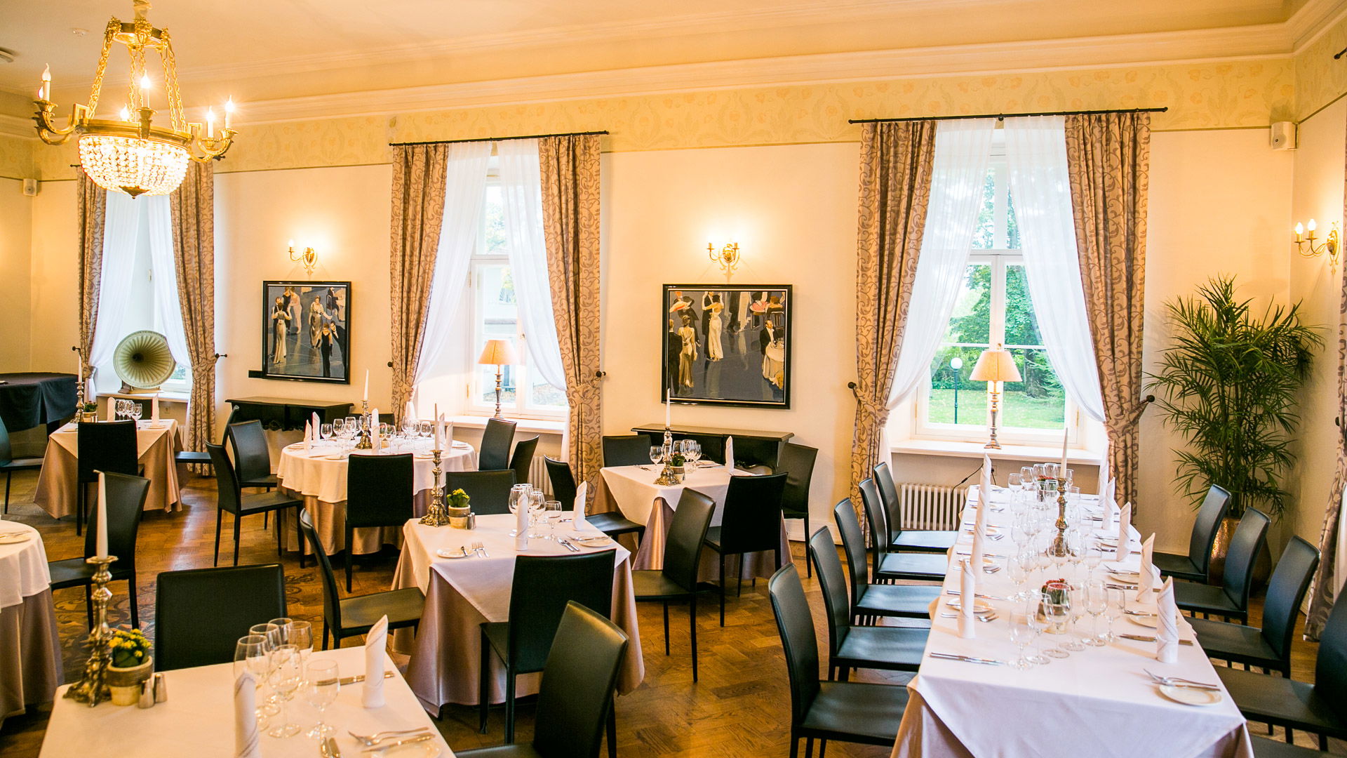 Vihula Manor Restaurant, Restaurant in Laane Virumaa