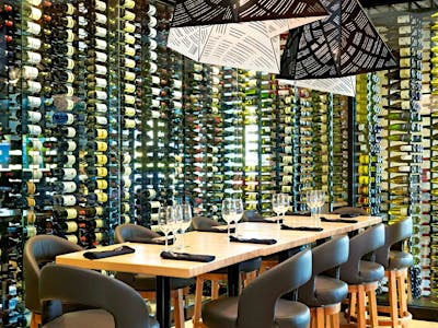 Gulfstream Lounge & Grill
