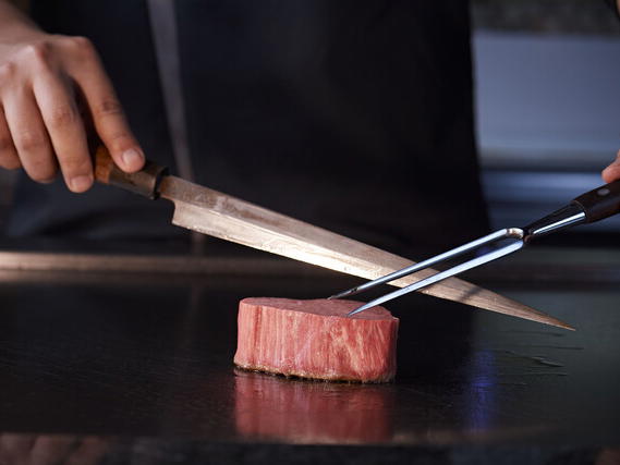 Kagurazaka Teppanyaki Himawari, Tokyo, Japan