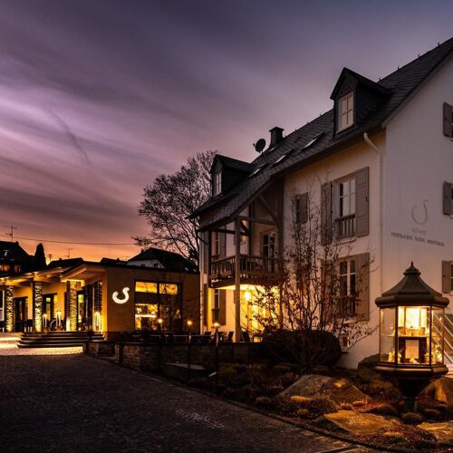 schanz. restaurant.