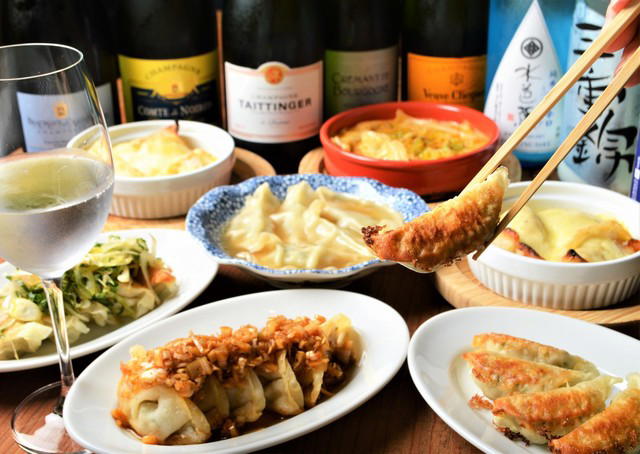 Gyoza to Sparkling Bubbles, Nagoya, Japan