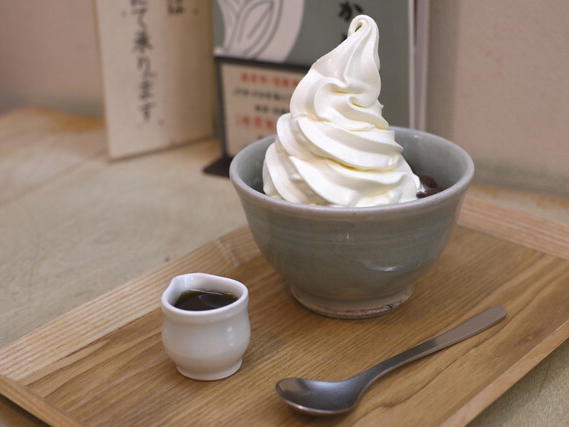 Kanmi Okame Koutsuu kaikan ten, Tokyo, Japan