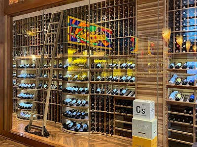 Eddie Merlot's