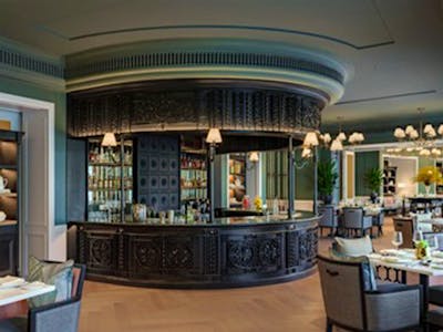 Laurus Table, Singapore, Singapore