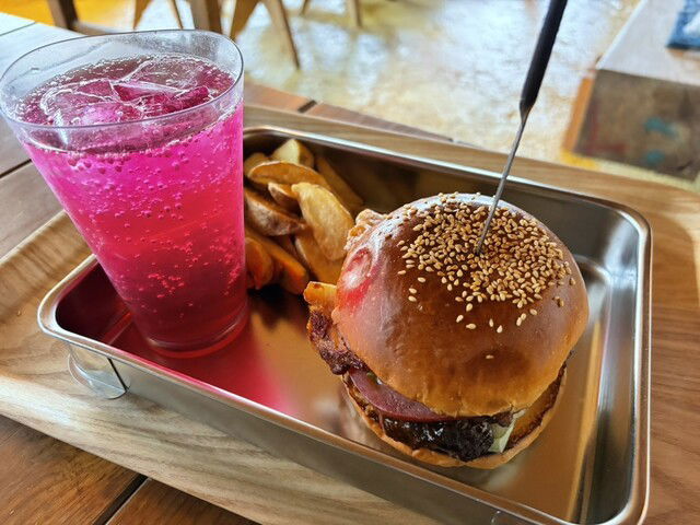 Cow Burgers, Restaurant in Fukushima City