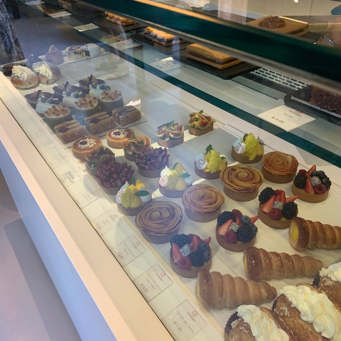 Pasticceria Bompiani, Restaurant in Rome