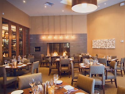 Black & Blue Steak & Crab, Restaurant in Williamsville