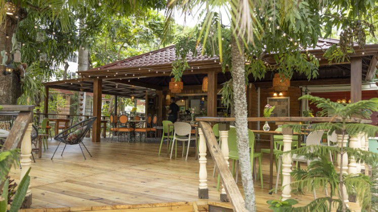 La Arboleda, Restaurant in Santiago De Los Caballeros