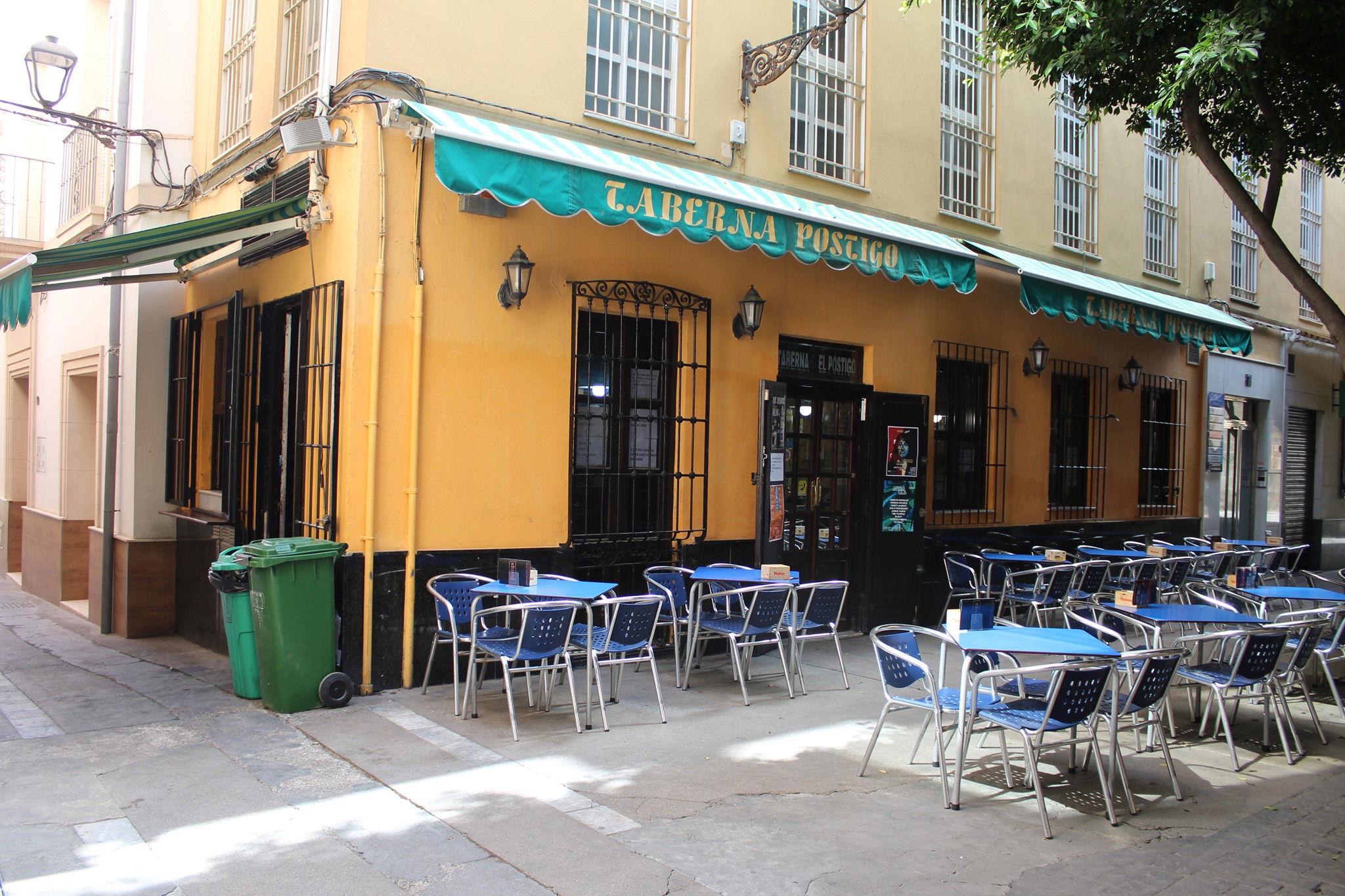 Taberna Postigo, Restaurant in Almería