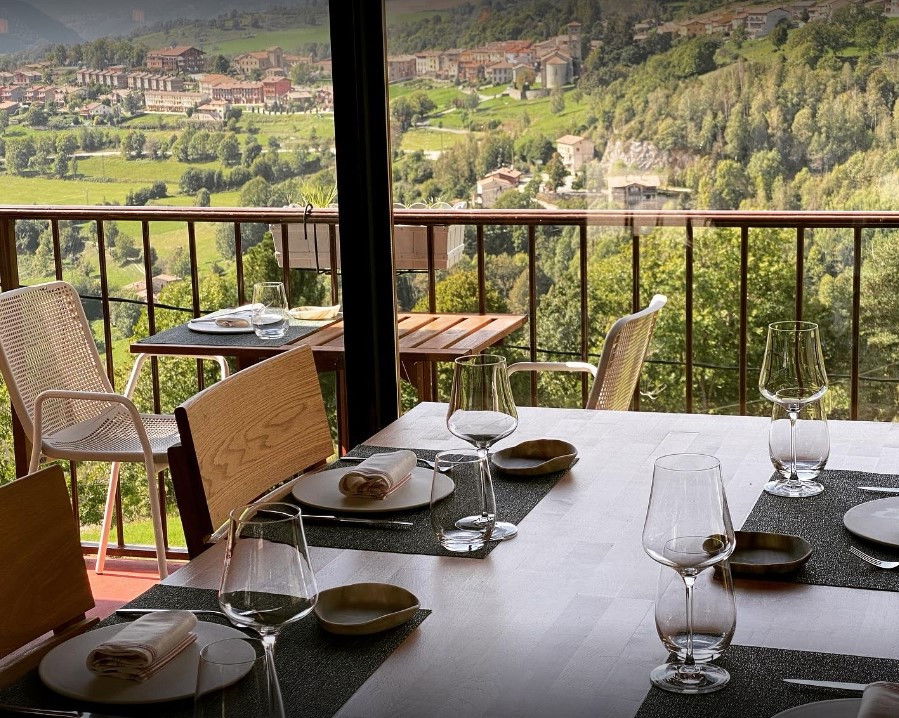 Restaurant Panoramix, Restaurant in Mollo