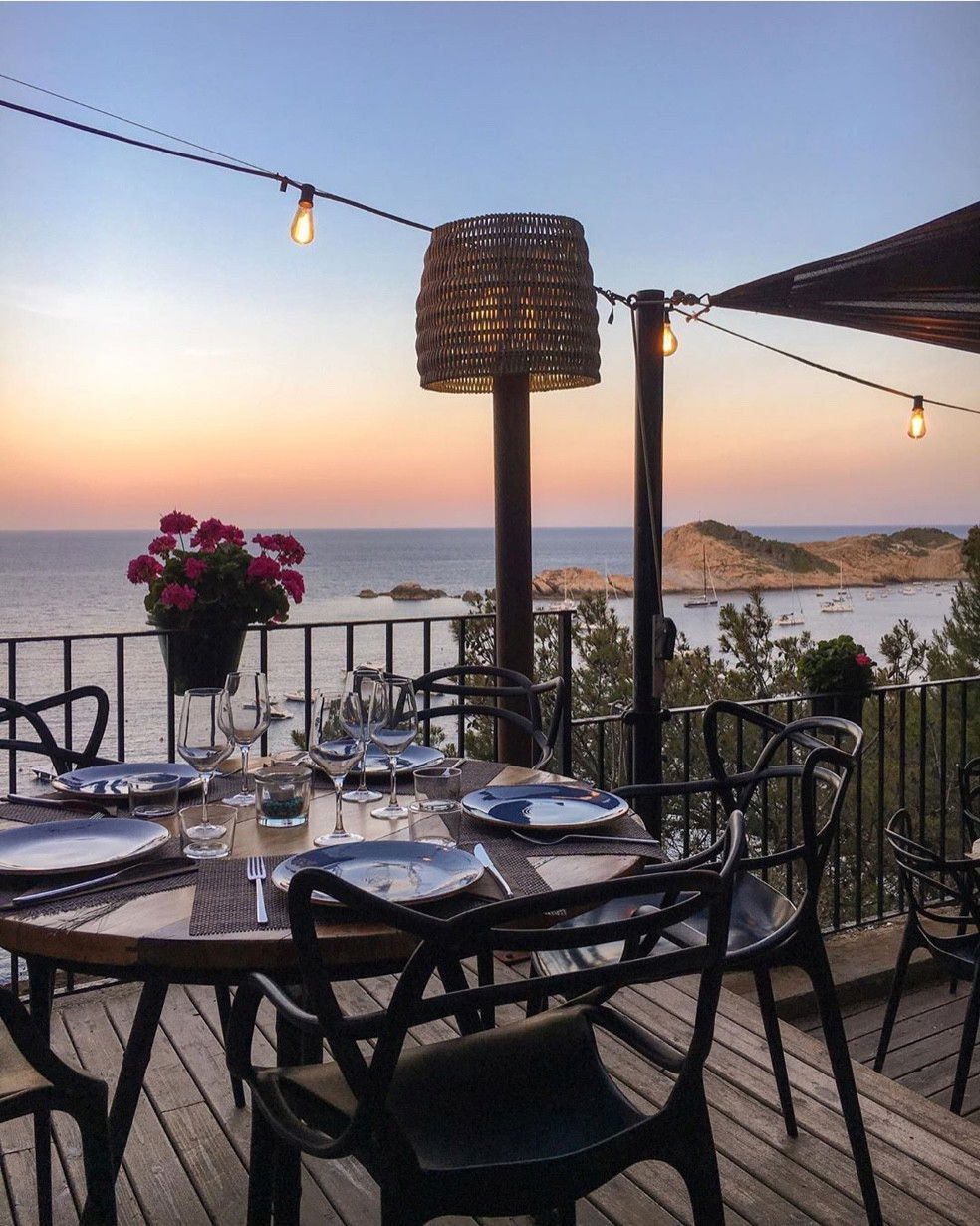 Cap Sa Sal. Hotel Cap Sa Sal, Restaurant in Begur