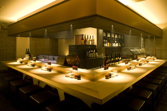Shirogane Toritama Kagurazaka ten, Restaurant in Tokyo