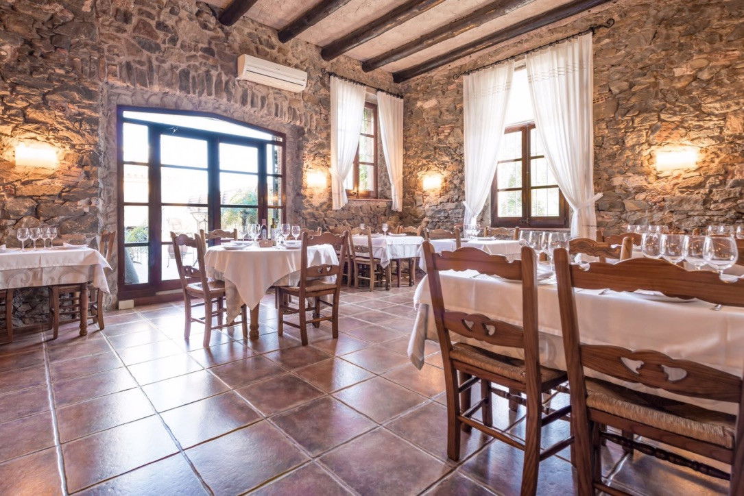 Restaurant El Cargolet, Restaurant in Colomers