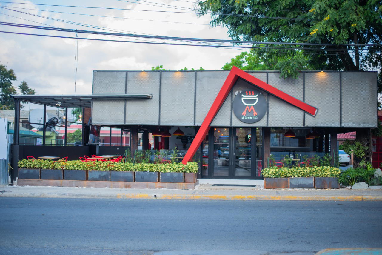 Mi Carnita BBQ restaurant in Jarabacoa, Dominican Republic