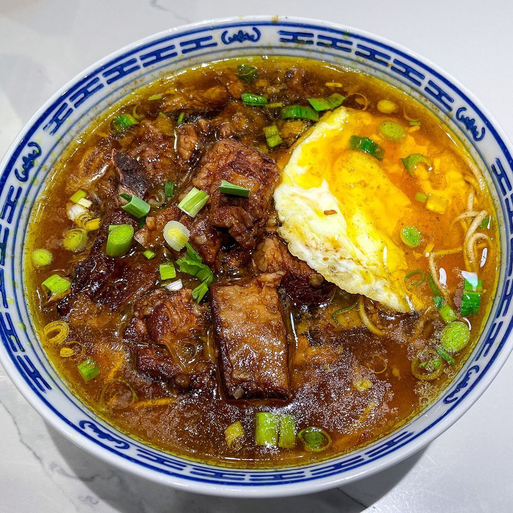 Yong Feng Mian Guan (Huangpu), Restaurant in Shanghai