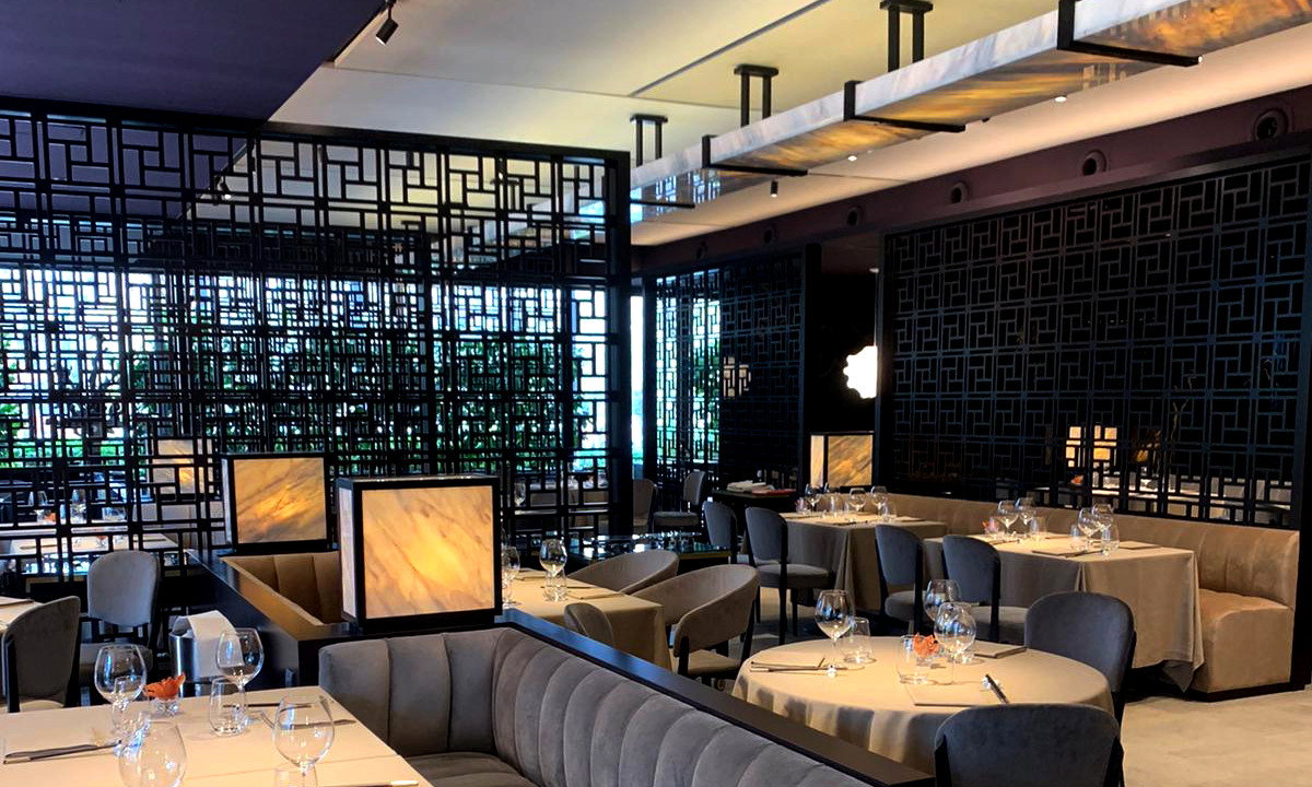 Tse Yang. Hotel Villa Magna