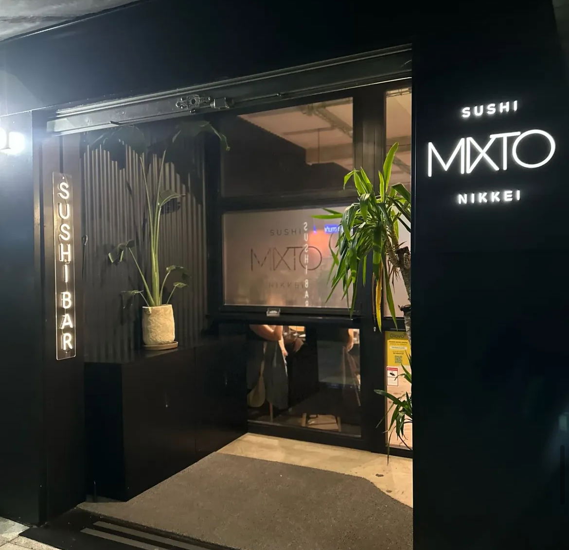 Mixto Sushi, Restaurant in Santander