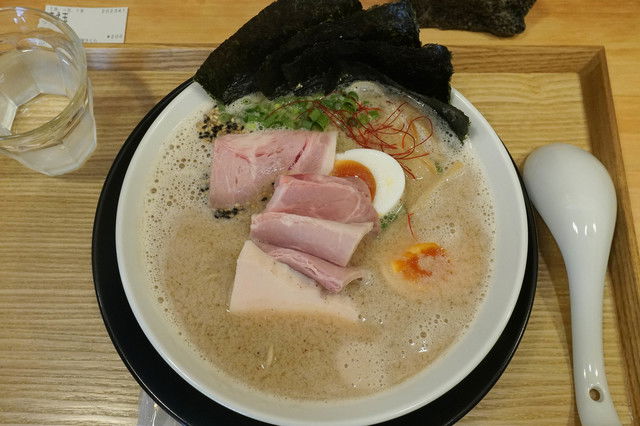 Menya Sakura, Restaurant in Handa