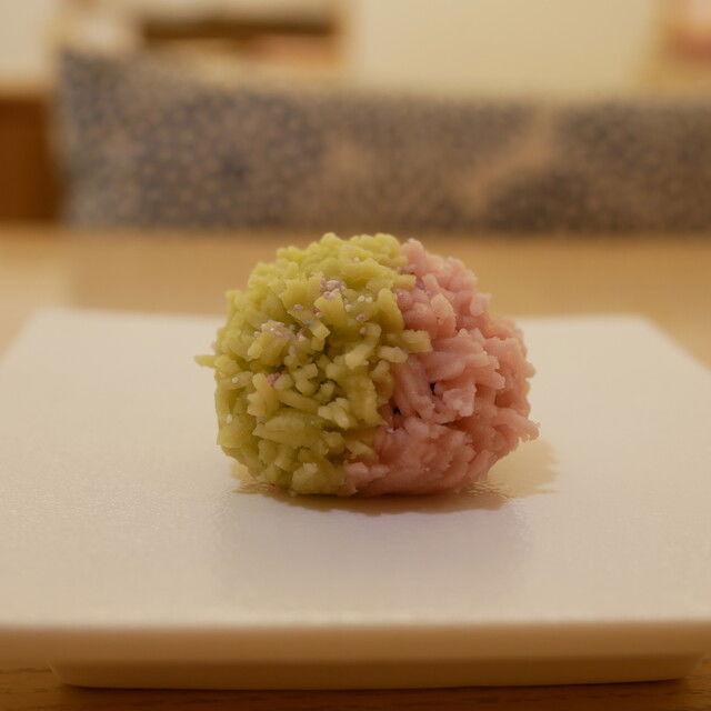 Kameya Yoshinaga Honten, Restaurant in Kyoto