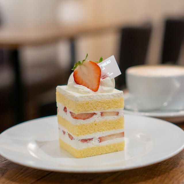 LE PINEAU Kitahorie honten, Osaka, Japan