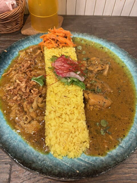 Spicy Curry House Hangetsu, Restaurant in Tokyo