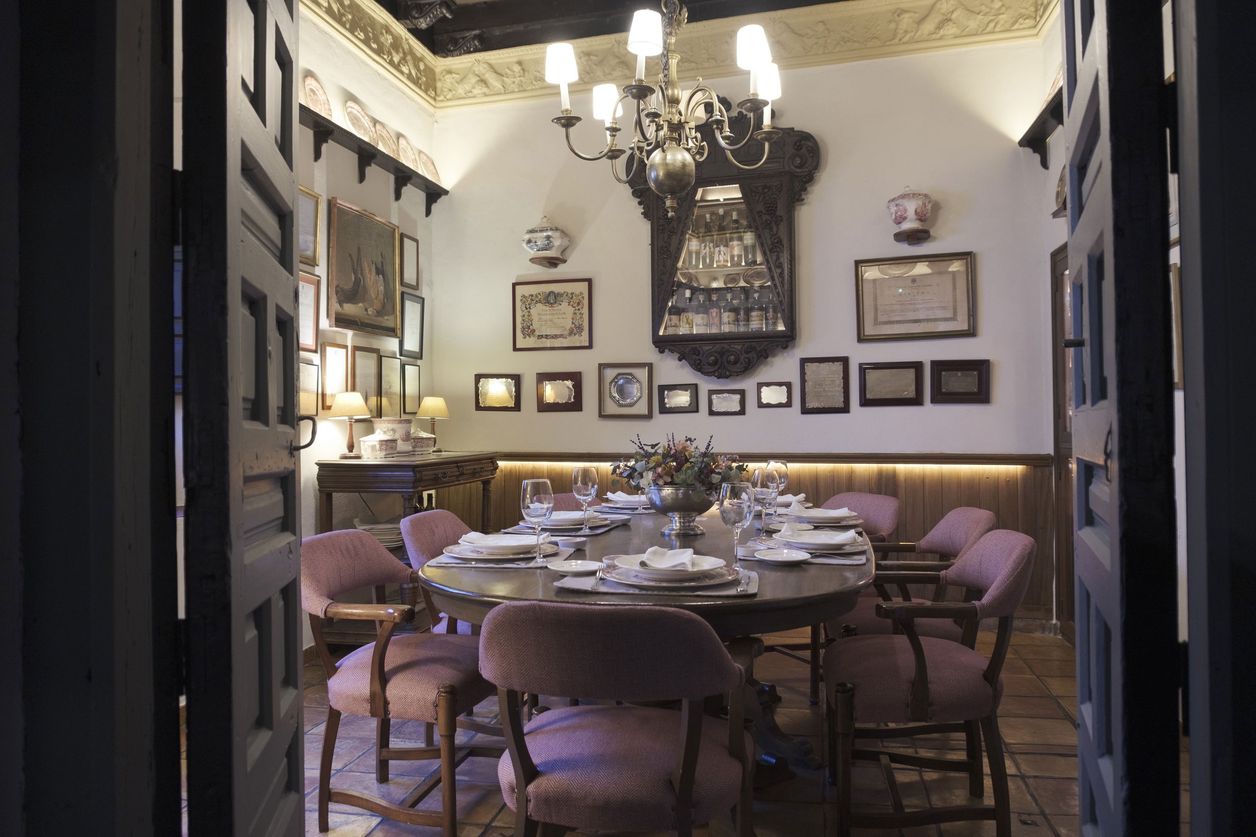 Bodegas Campos, Restaurant in Córdoba