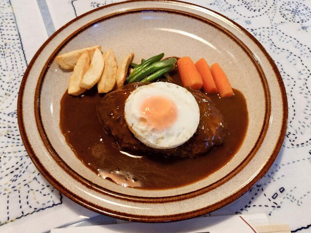 Kitchen Beniy, Restaurant in Nagoya
