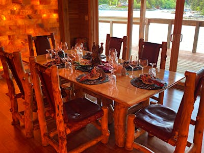 Dove Island Lodge, Sitka, United States