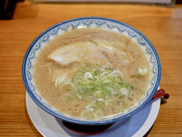 Ganso Akanoren Setchan Ramen Tenjin hon ten, Restaurant in Fukuoka