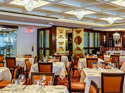 Rare Steakhouse & Tavern, Restaurant in Washington DC