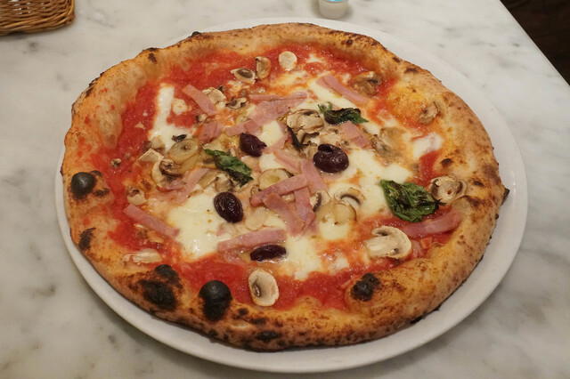 pizzeria GG Kichijouji, Tokyo, Japan
