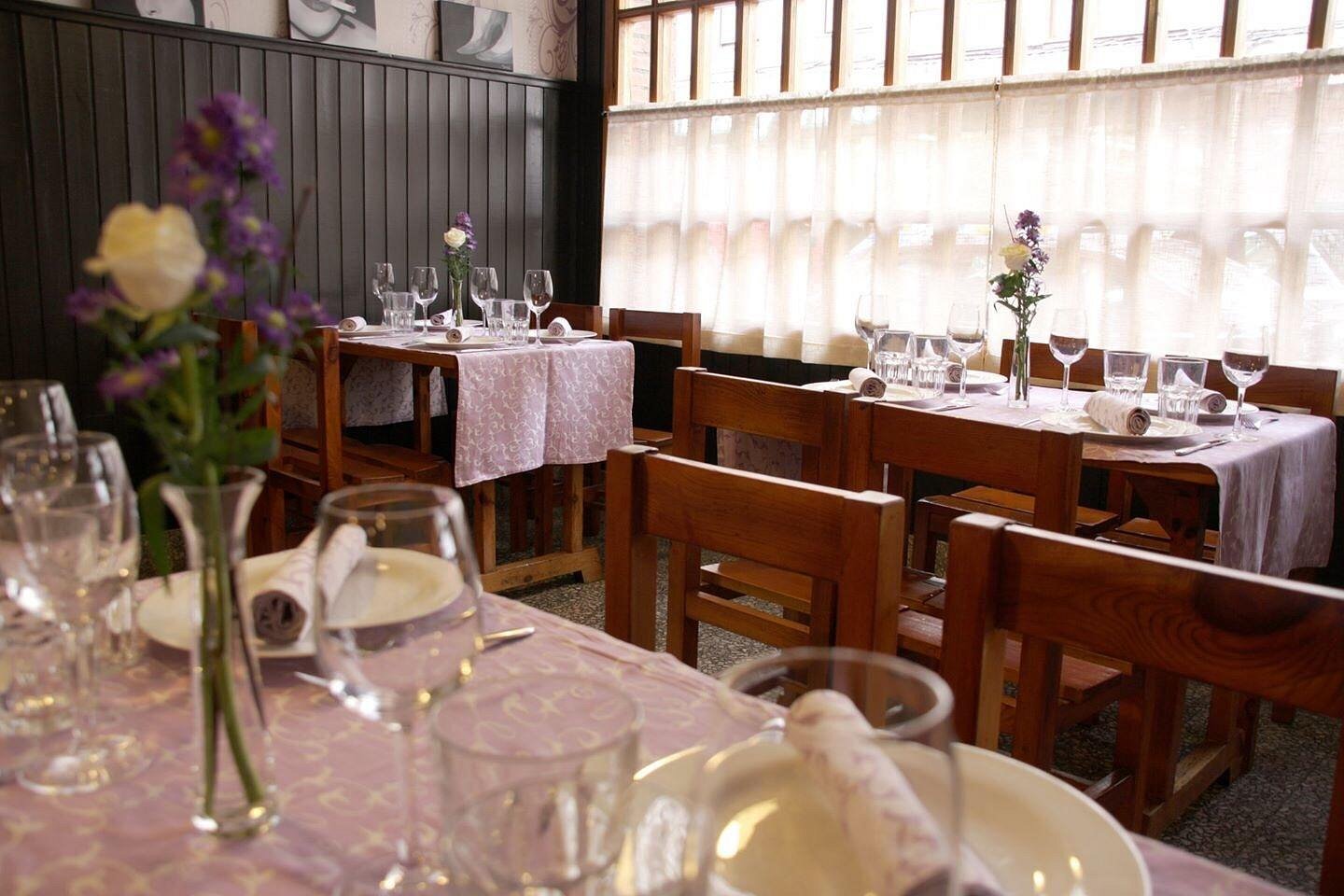 Abrelatas, Restaurant in Pola De Siero