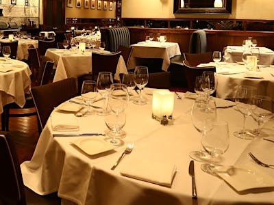 Oceanos Oyster Bar & Sea Grill, Fair Lawn, United States
