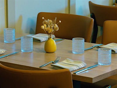 Table at the Lake, Restaurant in Greensboro