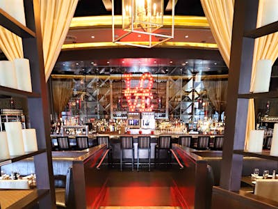 City Cellar Wine Bar & Grill, Westbury, United States