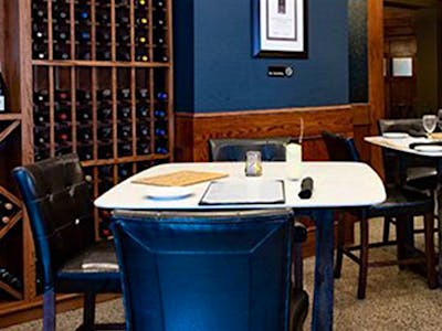 Ivory Grille Restaurant and Oak Room Lounge, Sedalia, United States