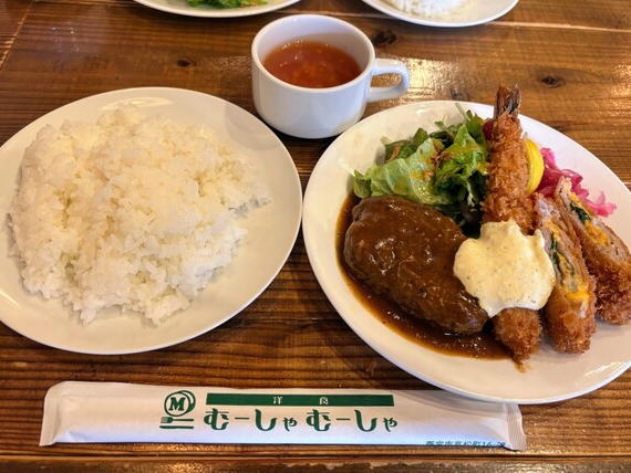 Yoshoku Musha Musha, Takamatsu, Japan