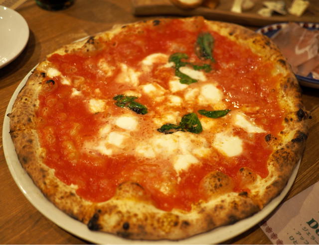 LA PIZZA NAPOLETANA REGALO, Osaka, Japan