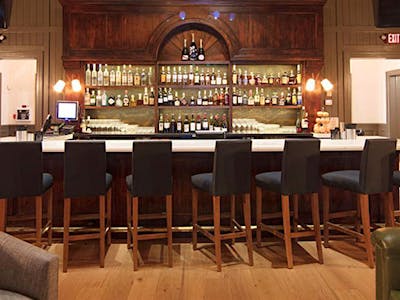 Eighty8 Kitchen + Cocktails, Greensboro, United States