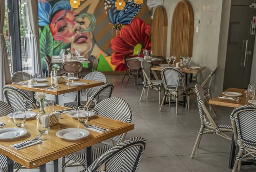 Dulcinea Bar and Kitchen, Restaurant in Santiago De Los Caballeros
