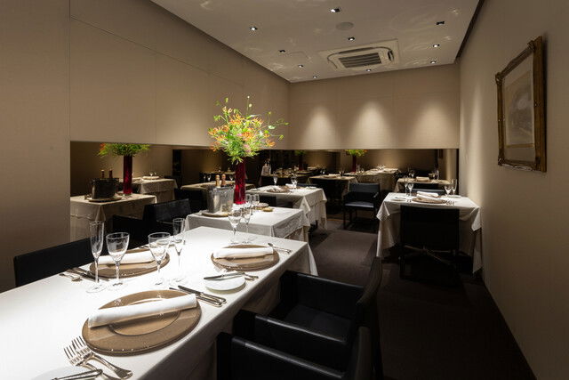 Raisin d'Or, Restaurant in Fukuoka