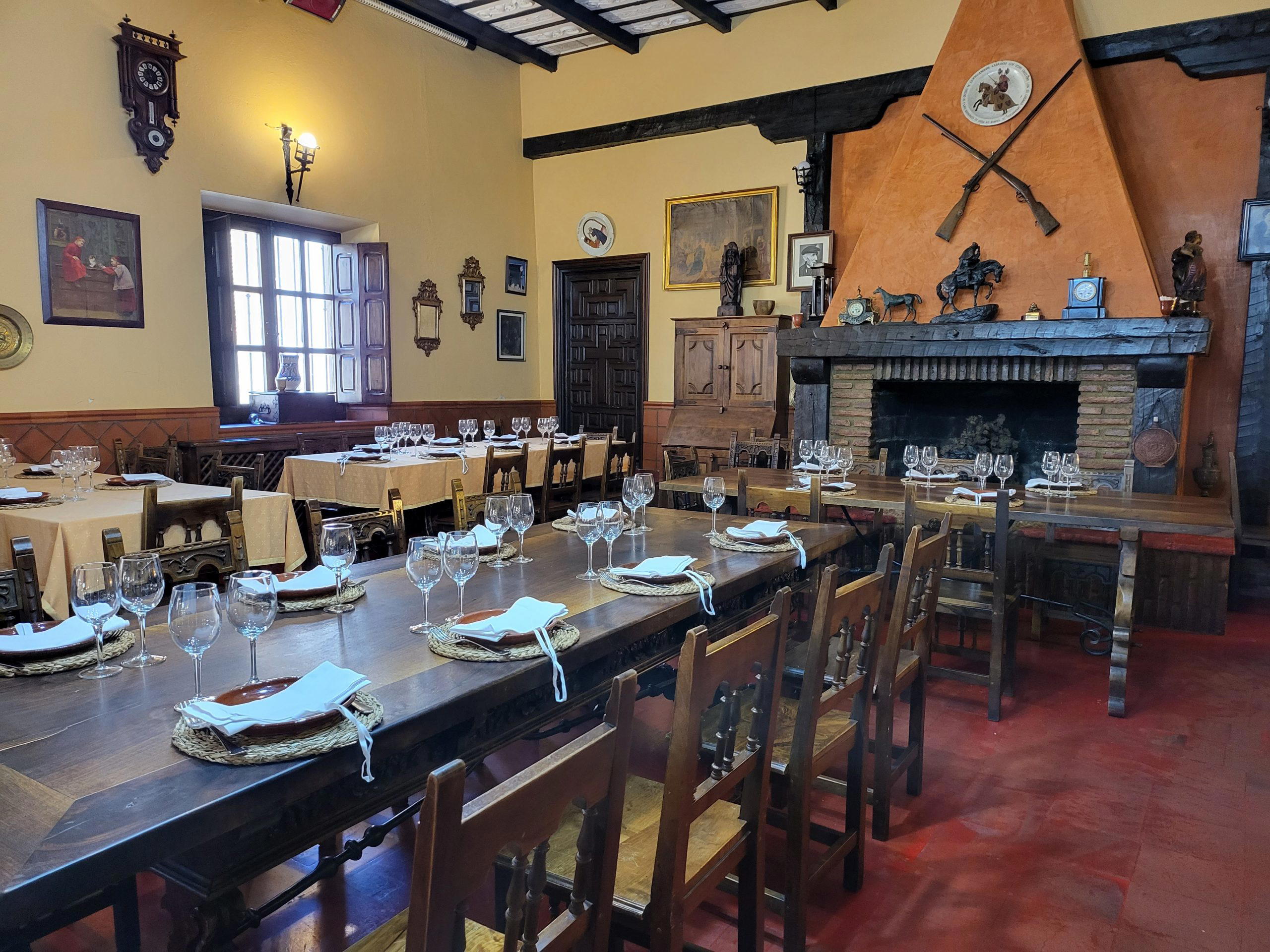 Mesón Los Templarios restaurant in Villalcazar De Sirga