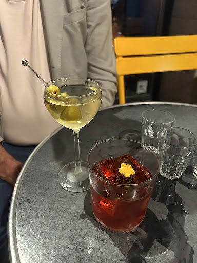 Lary Bar, Bar in Brussels
