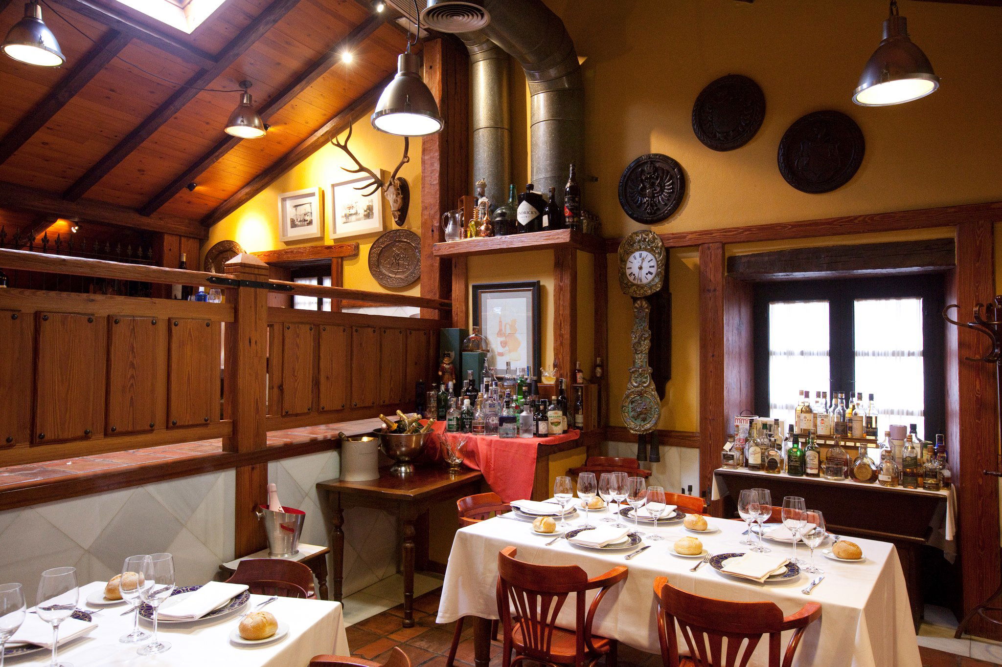 Casa Tataguyo, Restaurant in Avilés
