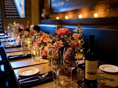 Tutoni's, Restaurant in York