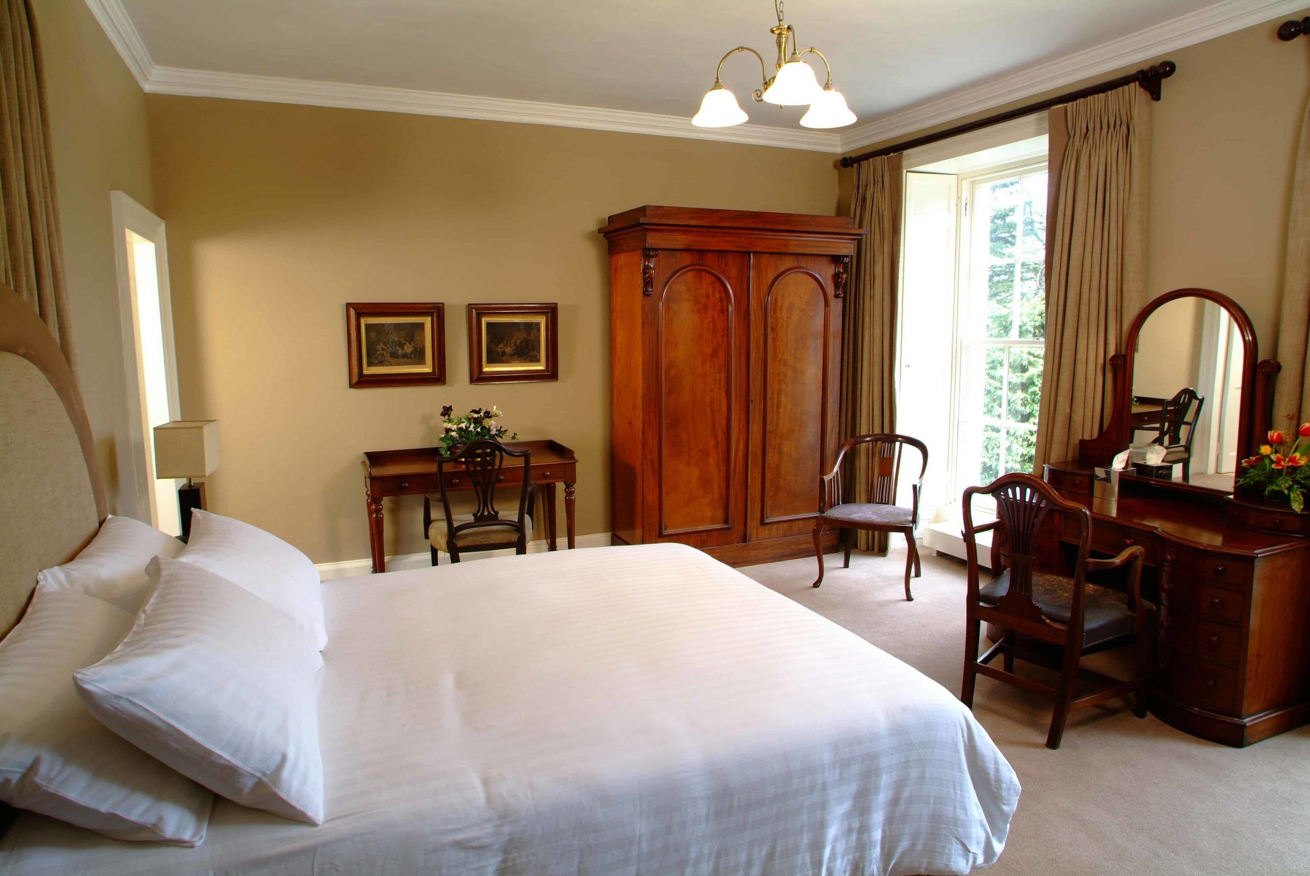 Newforge House hotel in Craigavon